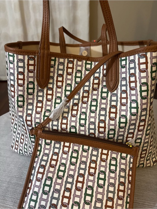Fossil Handbags - Fossil Multicolor Chain-Link Pattern Tote with Brown Trim